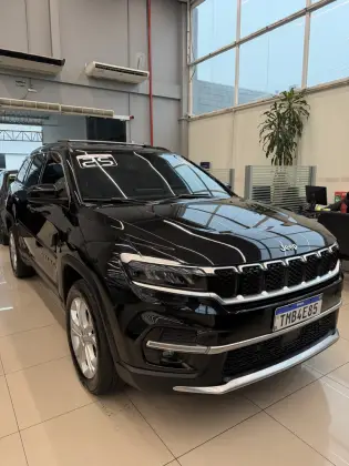 JEEP COMMANDER 1.3 T270 TURBO FLEX LONGITUDE AT6