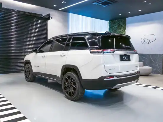JEEP-COMMANDER-2021