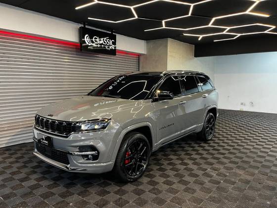 JEEP COMMANDER 2.0 HURRICANE 4 TURBO GASOLINA BLACKHAWK AT9