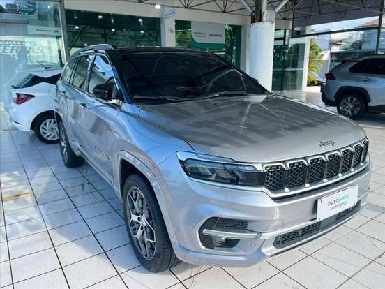 JEEP-COMMANDER-2023