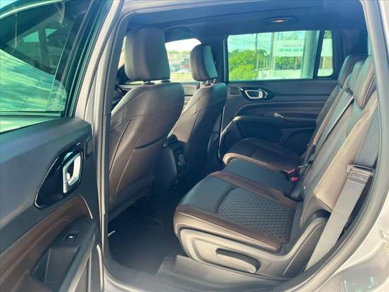 JEEP-COMMANDER-2.0 TD380 TURBO DIESEL OVERLAND AT9 JEEP-COMMANDER-2023