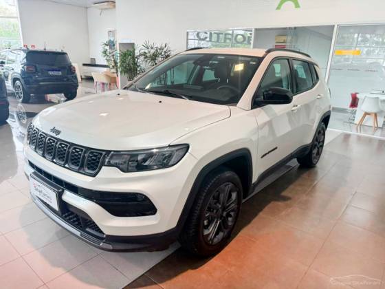 JEEP COMPASS 1.3 T270 TURBO FLEX LONGITUDE AT6
