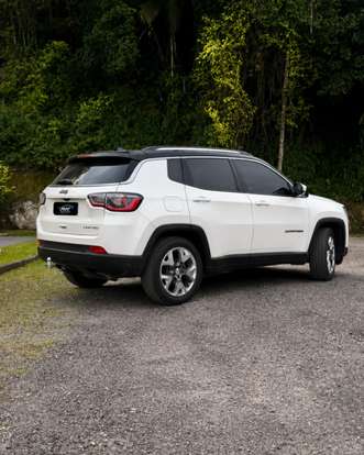 JEEP-COMPASS-2018