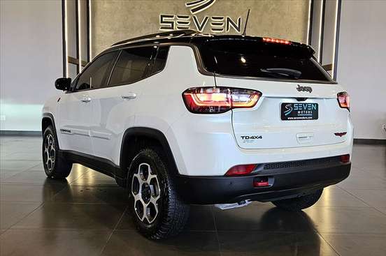 JEEP-COMPASS-2022