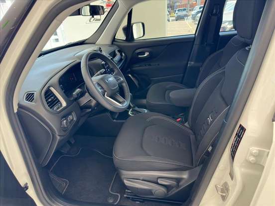 JEEP-RENEGADE-2024