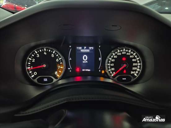 JEEP-RENEGADE-2016
