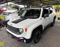 JEEP RENEGADE 2.0 16V TURBO DIESEL TRAILHAWK 4P 4X4 AUTOMÁTICO JEEP RENEGADE 2.0 16V TURBO DIESEL TRAILHAWK 4P 4X4 AUTOMÁTICO