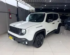 JEEP RENEGADE 2.0 16V TURBO DIESEL MOAB 4P 4X4 AUTOMÁTICO JEEP RENEGADE 2.0 16V TURBO DIESEL MOAB 4P 4X4 AUTOMÁTICO