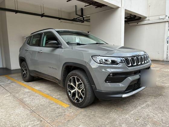 JEEP COMPASS 1.3 T270 TURBO FLEX LONGITUDE AT6