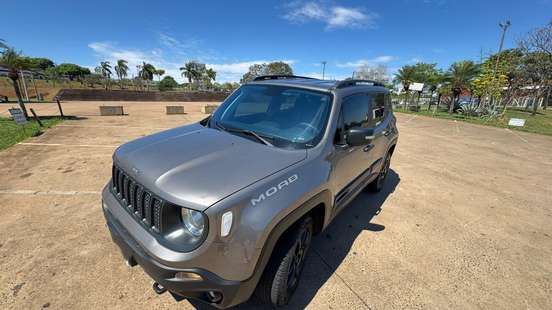 JEEP-RENEGADE-2020