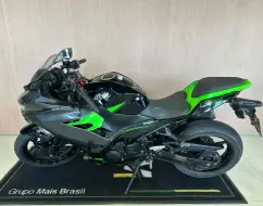 KAWASAKI NINJA 400 KAWASAKI NINJA 400
