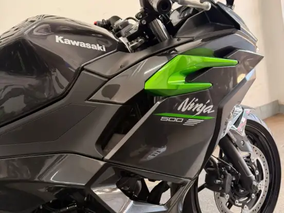 KAWASAKI-NINJA 500 KAWASAKI-NINJA 500-2025
