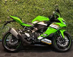 KAWASAKI NINJA ZX-4R KAWASAKI NINJA ZX-4R