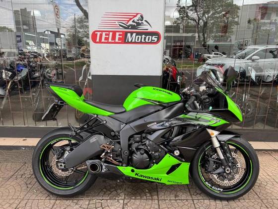 KAWASAKI NINJA ZX-6R 