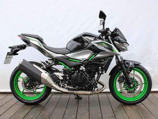 KAWASAKI-Z500 SE KAWASAKI-Z500 SE-2025