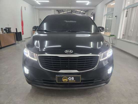 KIA-CARNIVAL-2016