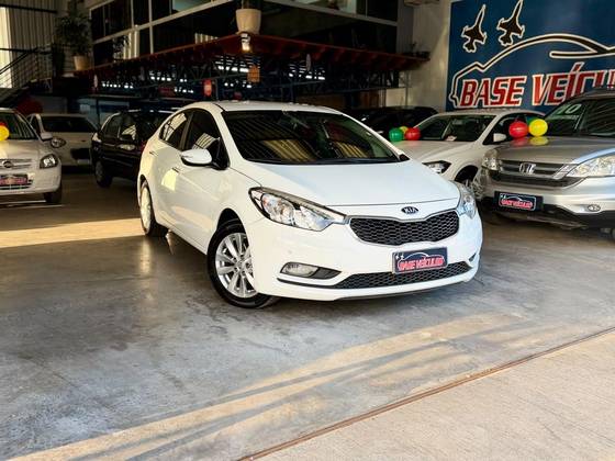 KIA CERATO 1.6 SX 16V FLEX 4P AUTOMÁTICO