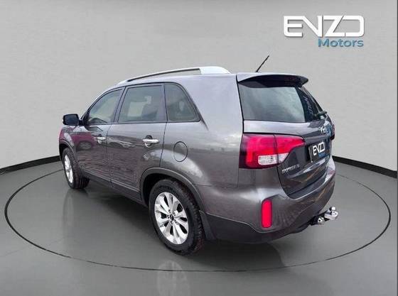KIA SORENTO 2.4 16V GASOLINA EX AUTOMÁTICO