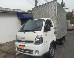 KIA BONGO 2.5 TD DIESEL STD CS 4x4 MANUAL KIA BONGO 2.5 TD DIESEL STD CS 4x4 MANUAL