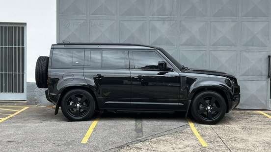 LAND ROVER-DEFENDER-2021