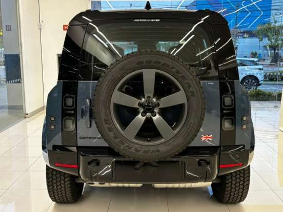 LAND ROVER-DEFENDER-2025