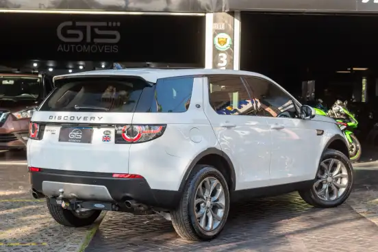 LAND ROVER-DISCOVERY SPORT-2017