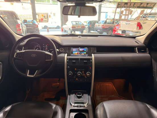 LAND ROVER-DISCOVERY SPORT-2018