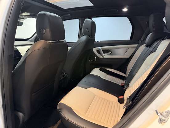 LAND ROVER-DISCOVERY SPORT-2024