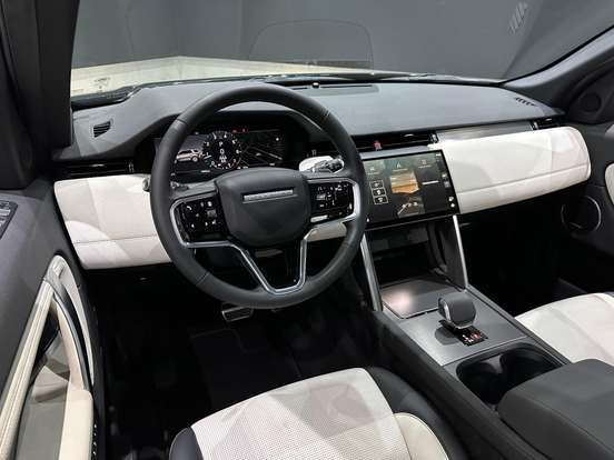 LAND ROVER-DISCOVERY SPORT-2024