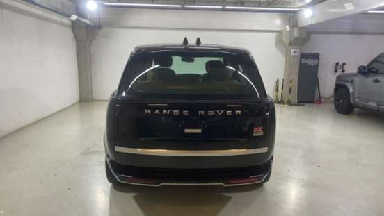 LAND ROVER-RANGE ROVER-2026