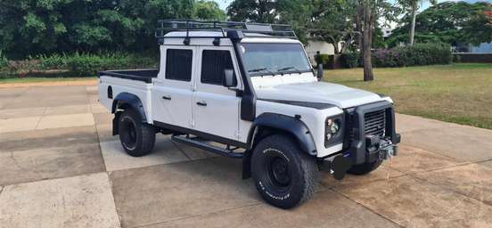 LAND ROVER-DEFENDER-2009