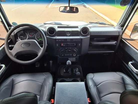 LAND ROVER-DEFENDER-2.4 130 4X4 TURBO DIESEL 4P MANUAL LAND ROVER-DEFENDER-2009