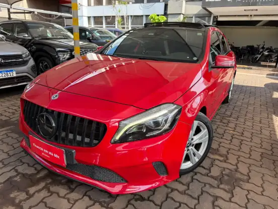 MERCEDES-BENZ-A 200-2017