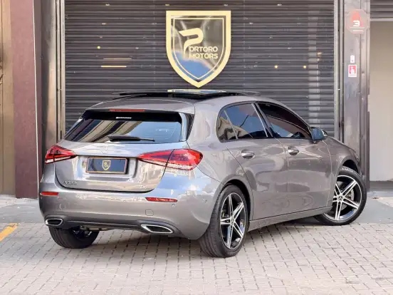 MERCEDES-BENZ-A 250-2022