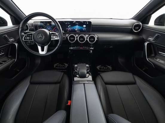 MERCEDES-BENZ-A 250-2.0 CGI GASOLINA VISION 7G-DCT MERCEDES-BENZ-A 250-2018