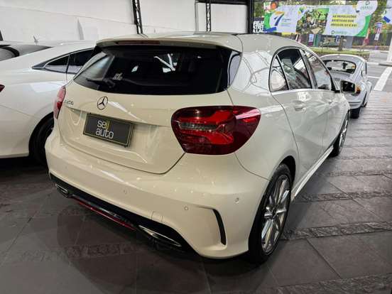 MERCEDES-BENZ-A 250-2015