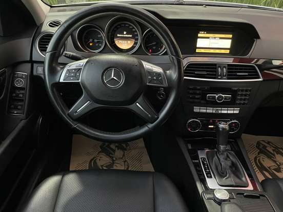MERCEDES-BENZ-C 180-1.6 CGI CLASSIC 16V TURBO GASOLINA 4P AUTOMÁTICO MERCEDES-BENZ-C 180-2011