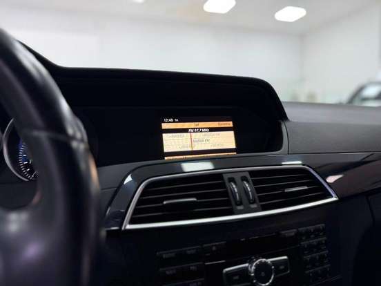 MERCEDES-BENZ-C 180-2012