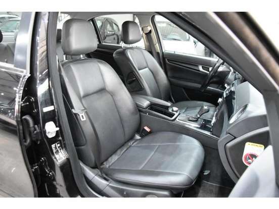 MERCEDES-BENZ-C 180-2011