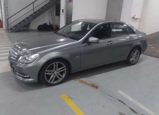 MERCEDES-BENZ-C 180-2011