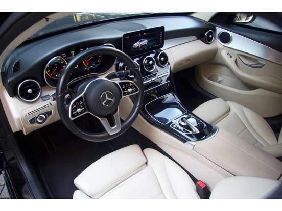 MERCEDES-BENZ-C 200-2019