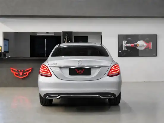 MERCEDES-BENZ-C 200-2.0 CGI AVANTGARDE 16V GASOLINA 4P AUTOMÁTICO MERCEDES-BENZ-C 200-2015