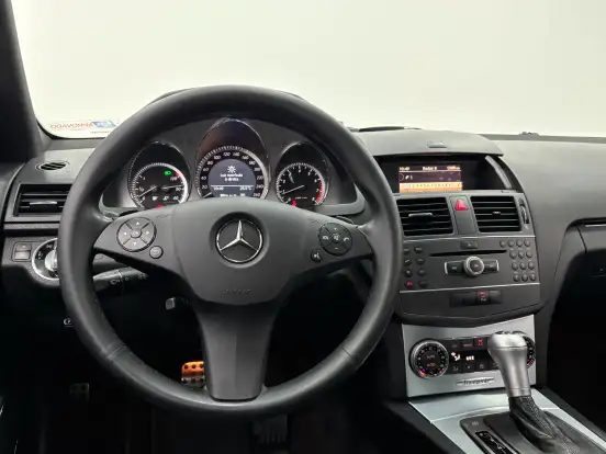 MERCEDES-BENZ-C 250-2011