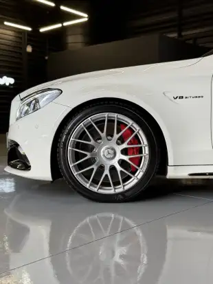 MERCEDES-BENZ-C 63 AMG-4.0 V8 TURBO S GASOLINA SEDAN 4P AUTOMÁTICO MERCEDES-BENZ-C 63 AMG-2016