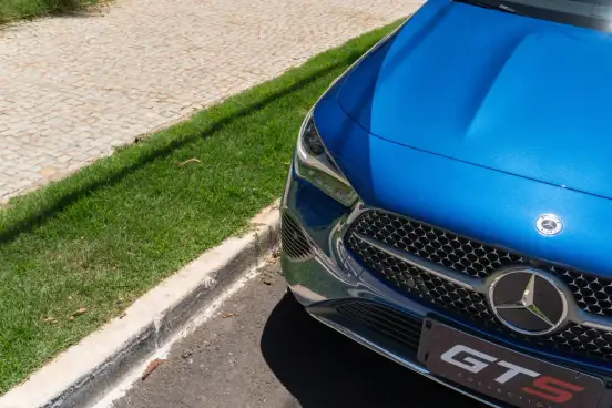 MERCEDES-BENZ-CLA 200-2024