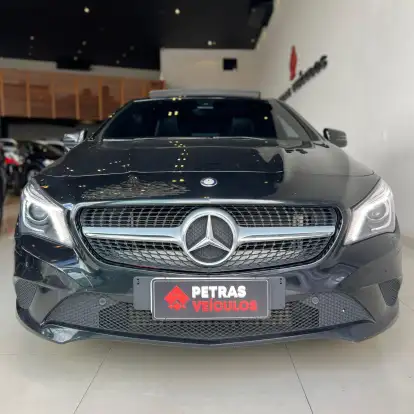MERCEDES-BENZ-CLA 200-2015