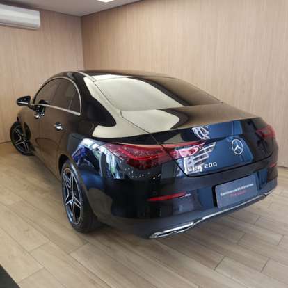 MERCEDES-BENZ-CLA 200-2024