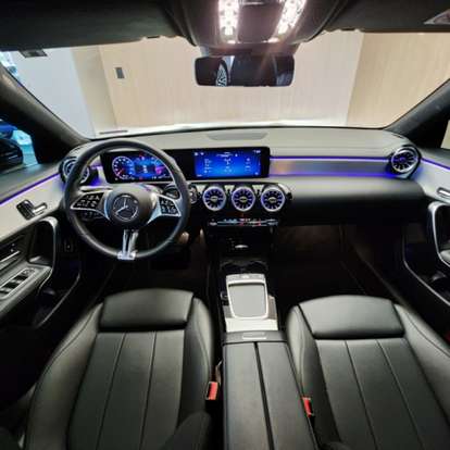 MERCEDES-BENZ-CLA 200-2024