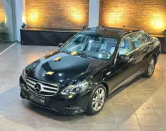 MERCEDES-BENZ E 250 2.0 AVANTGARDE 16V TURBO GASOLINA 4P AUTOMÁTICO MERCEDES-BENZ E 250 2.0 AVANTGARDE 16V TURBO GASOLINA 4P AUTOMÁTICO