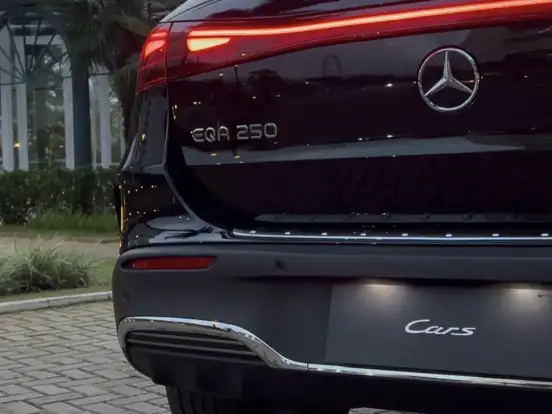 MERCEDES-BENZ-EQA 250-66,5 KW ELÉTRICO MERCEDES-BENZ-EQA 250-2024